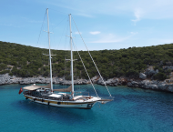 contact-yachts-torini_0006