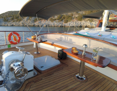 contact-yachts-su-perisi-c_0040