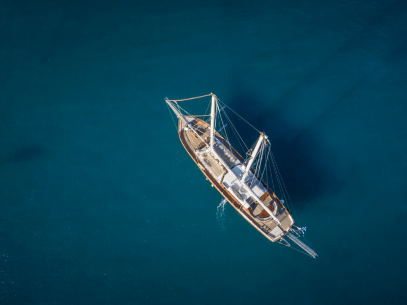 contact-yachts-entre-cielos_0002