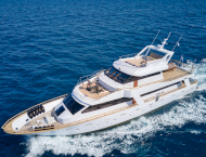 contact-yachts-wide-liberty_0023