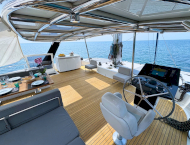 contact-yachts-feel-the-blue_0010