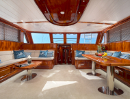 contact-yachts-sea-breeze_0010