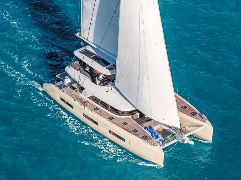 contact-yachts-reve-bleu_0008