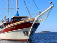 Luxury gulet yacht TAJNA MORA for rent in Croatia and Montenegro with Contact Yachts