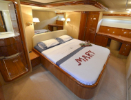 Beautiful Ferretti model yacht MARY for rent in Greece and Turkey with Contact Yachts