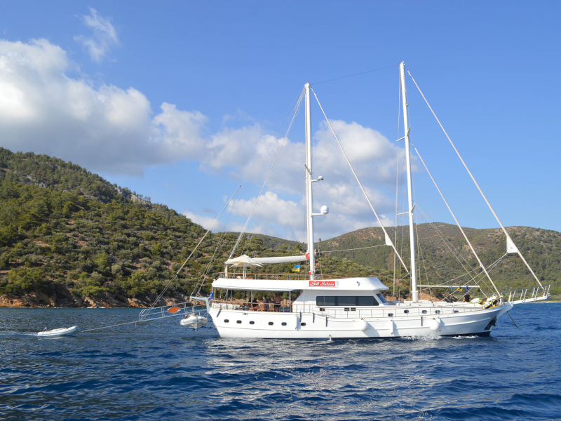 contact-yachts-gul-sultan_0002